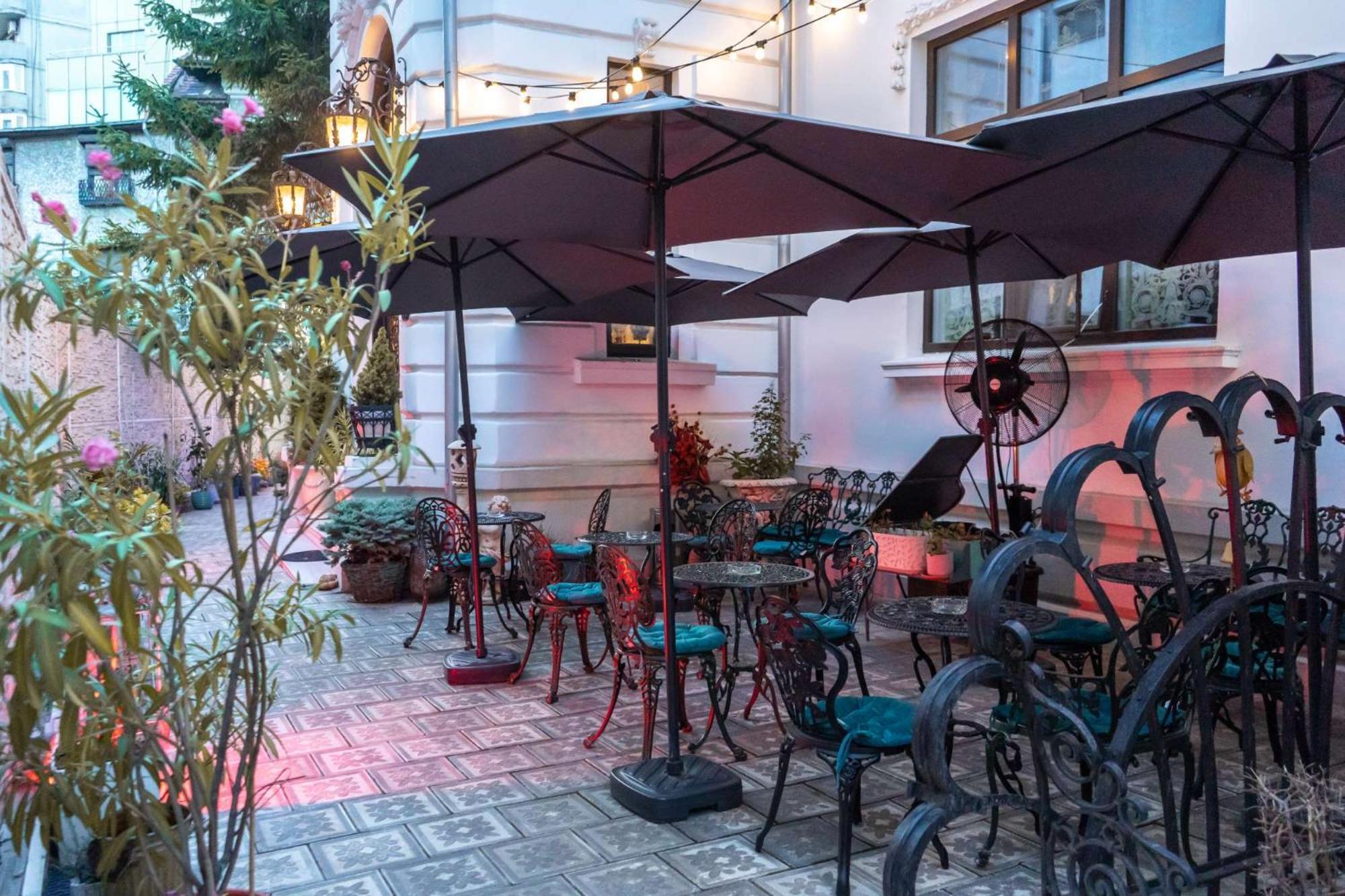 Conacul Coroanei Luxury Boutique Hotel Bukarest Kültér fotó
