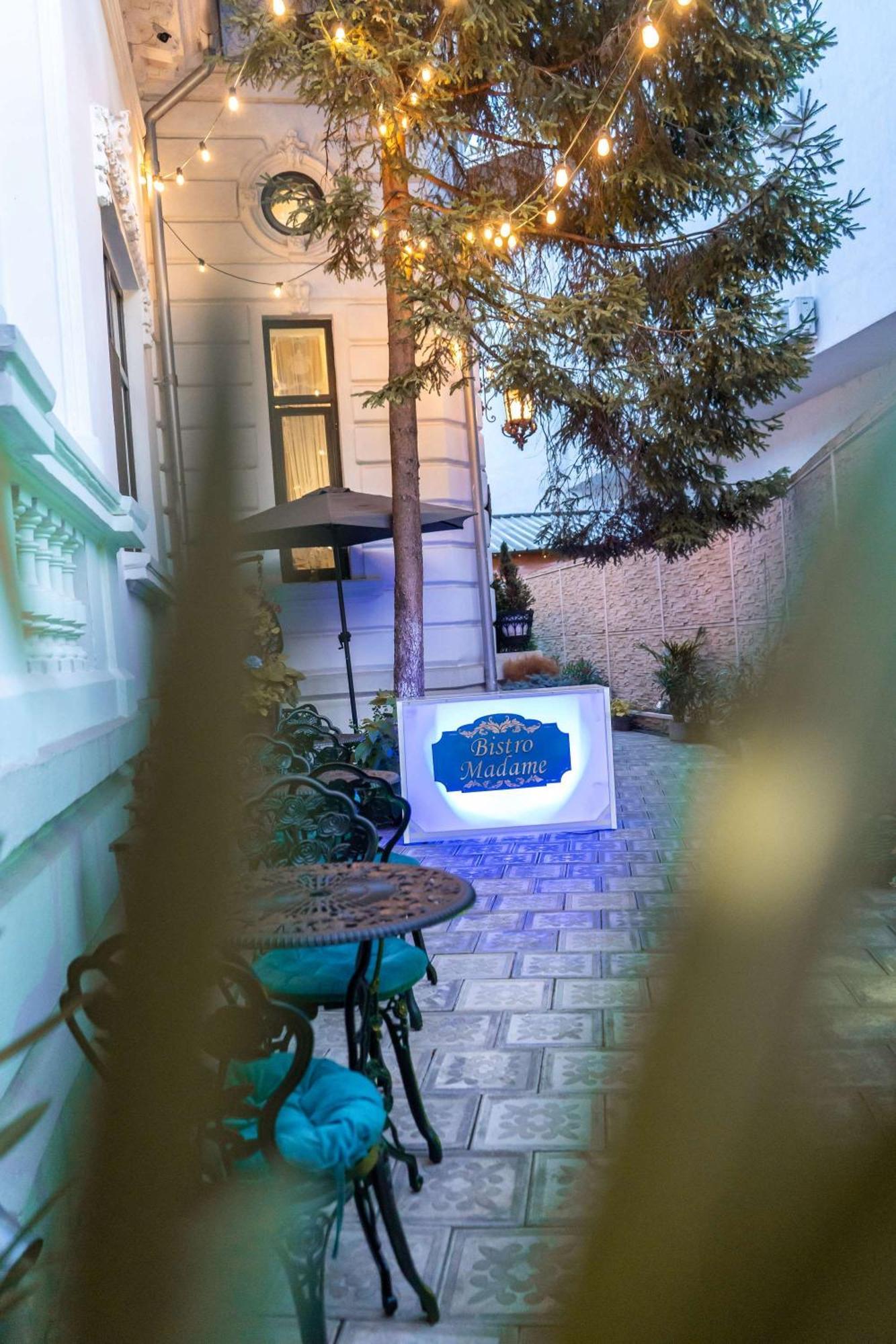 Conacul Coroanei Luxury Boutique Hotel Bukarest Kültér fotó