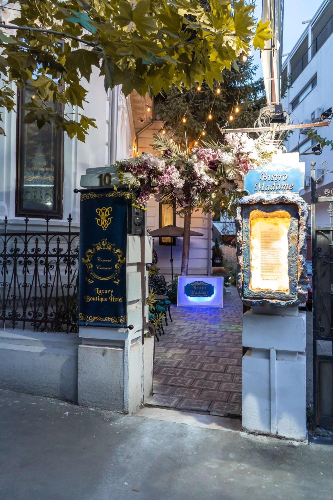 Conacul Coroanei Luxury Boutique Hotel Bukarest Kültér fotó