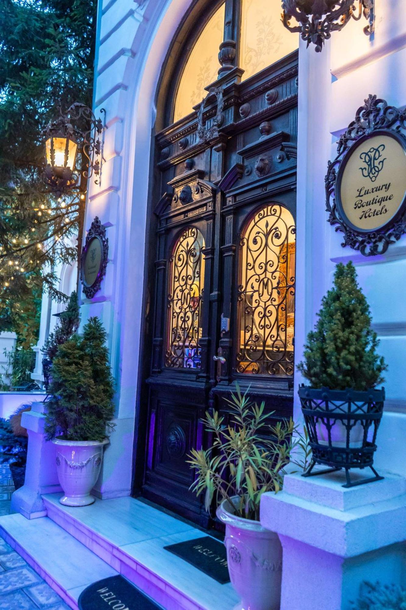 Conacul Coroanei Luxury Boutique Hotel Bukarest Kültér fotó