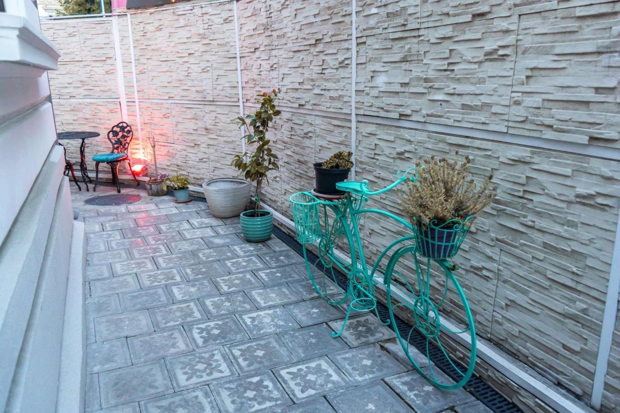 Conacul Coroanei Luxury Boutique Hotel Bukarest Kültér fotó