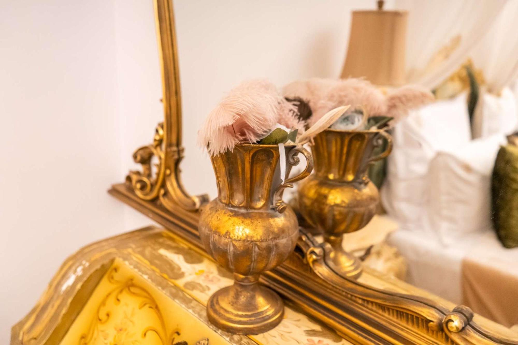 Conacul Coroanei Luxury Boutique Hotel Bukarest Kültér fotó